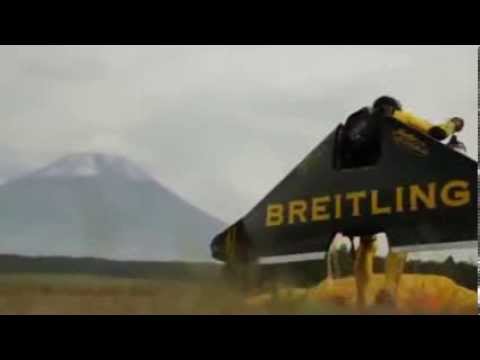 Watch Jet Man Yves Rossy Flying Around Mount Fuji in Japan with hes Jet Pack
