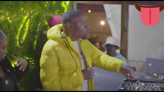 Mr Jazziqwoza Ft Kabza De Smalllady Du And Boohle