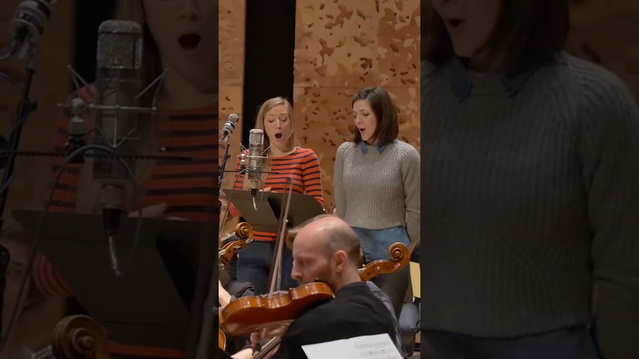 Perfect synchronicity. Pure magic. 