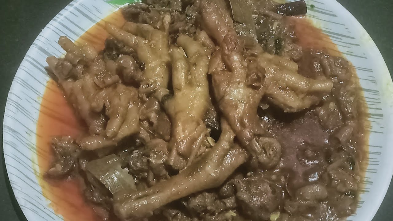 CHICKEN SPARE PARTS Masala Curry||Cleaning and Cooking by santali tribal couple |