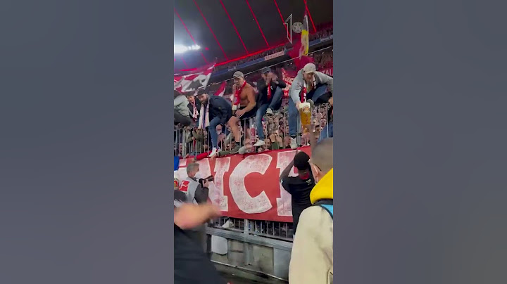 When Joshua Kimmich brought beer for the Bayern fans 🍻 (via @FC Bayern) #shorts
