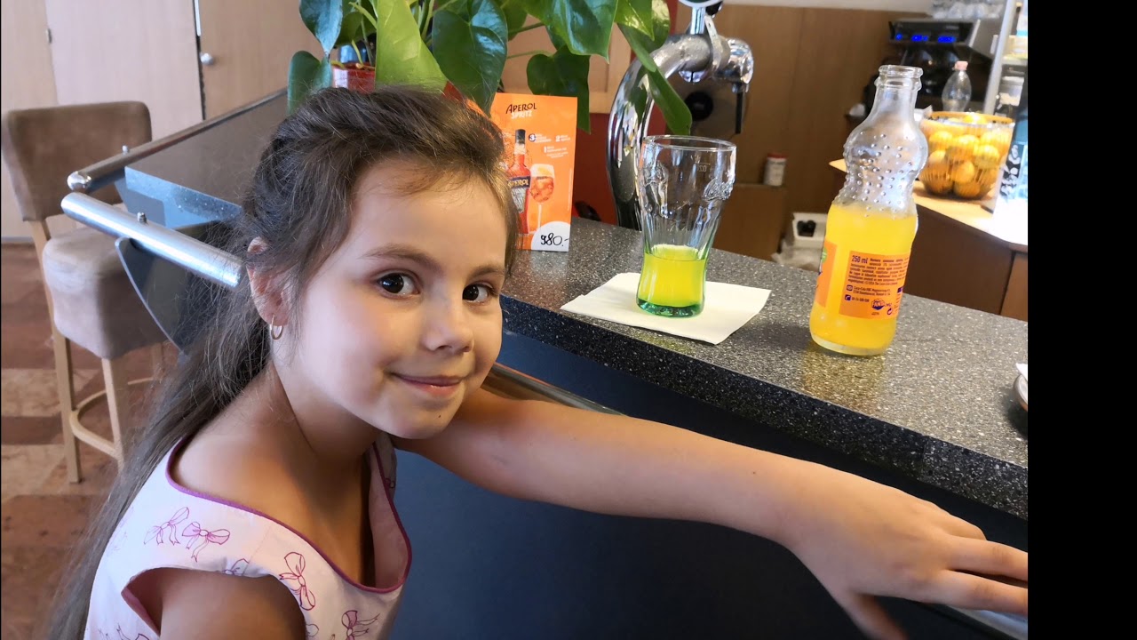 Bee Jay Budai Feat Bianka - Baby Shark