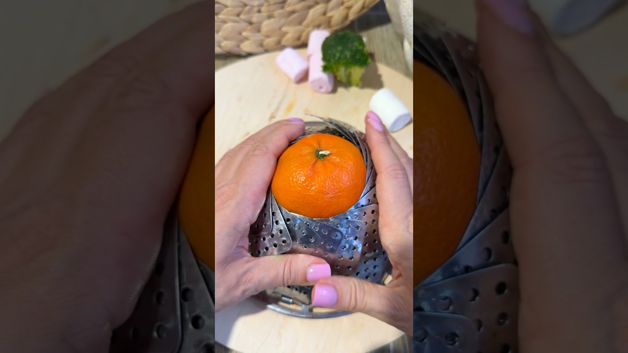 I tried to cut it 🍊 