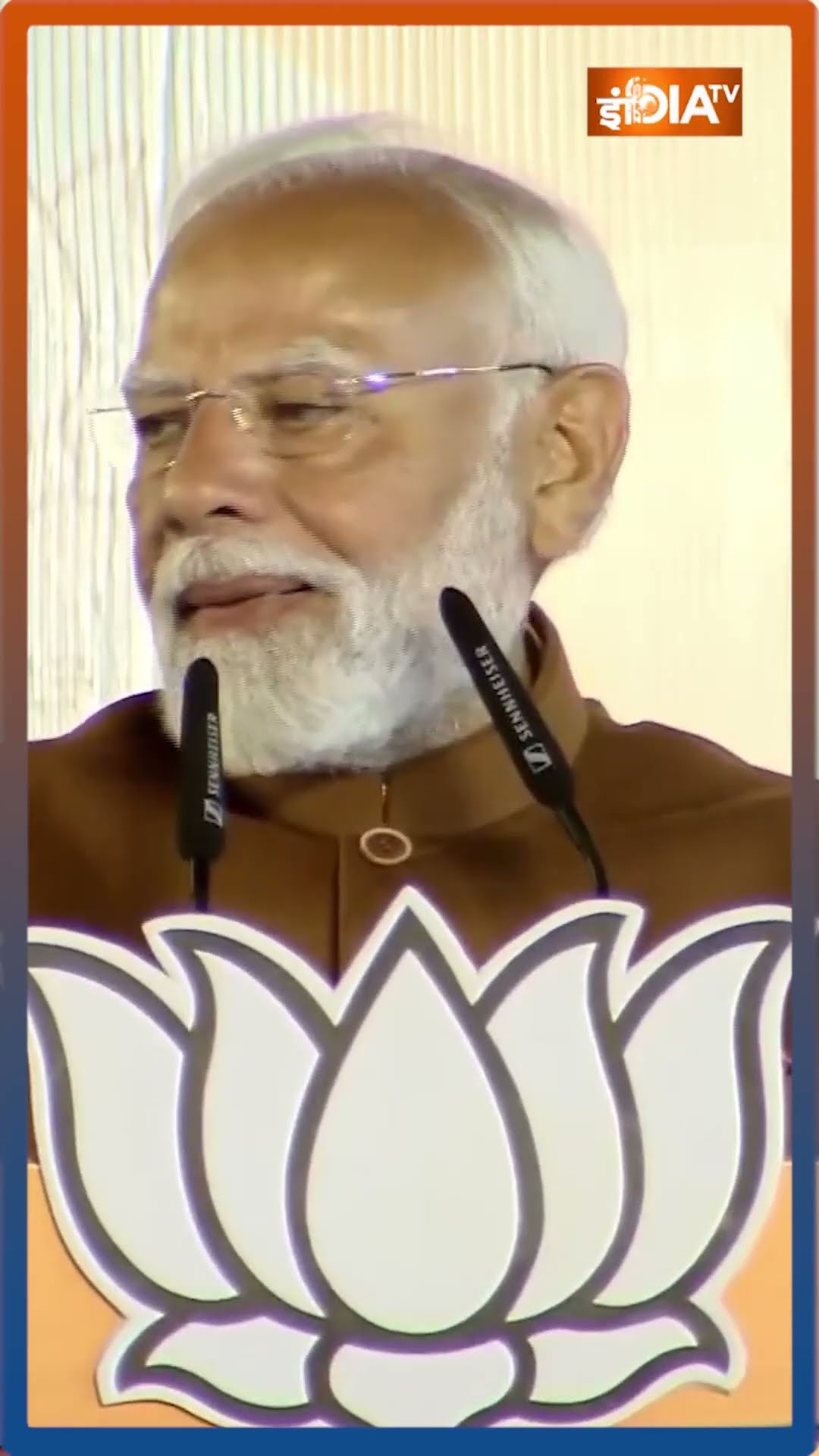Delhi जीतकर सबसे पहले Yamuna मैया को PM Modi ने किया नमन | #pmmodi #DelhiElectionResults2025