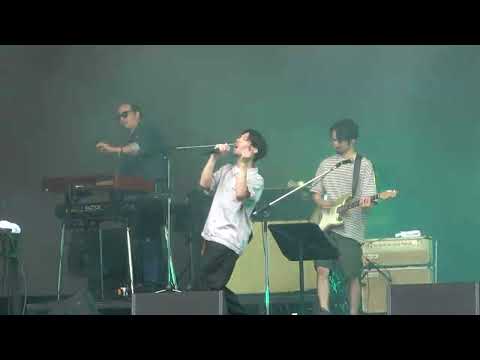 'Expressions' STUTS Live