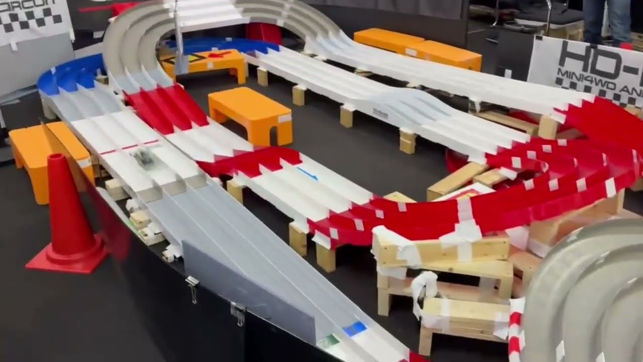 【HD-BASE】シニアクラス⁉️クリスマスパーティー　ミニ四駆対決　@HD-Tube-rd3gc