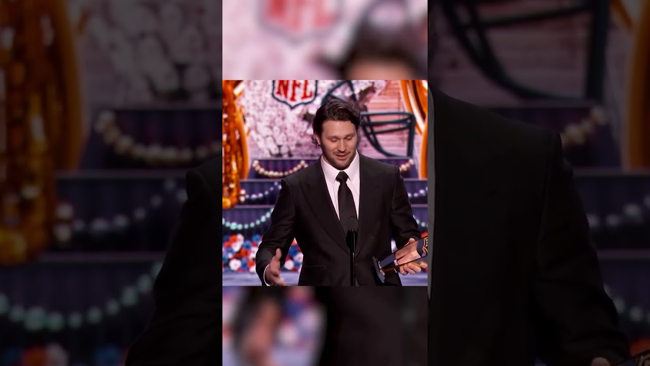 Josh Allen thanks his parents during his MVP acceptance speech