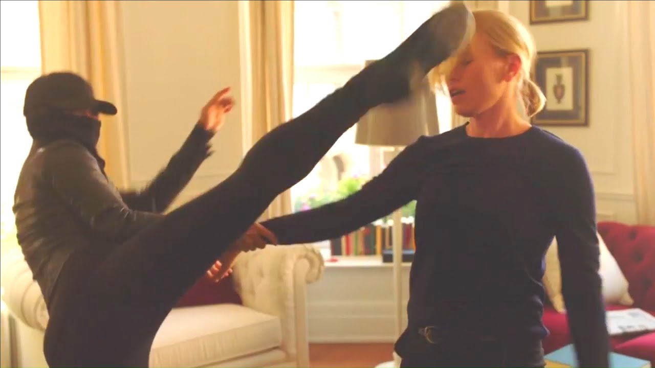 Blonde Female Agent defeated by Masked Villainess