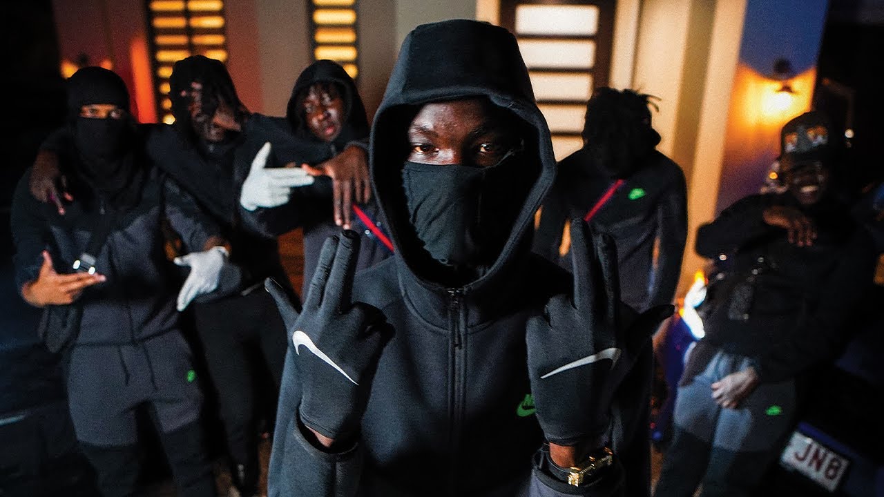 2xLzz - GUNMAN (OFFICAL MUSIC VIDEO)