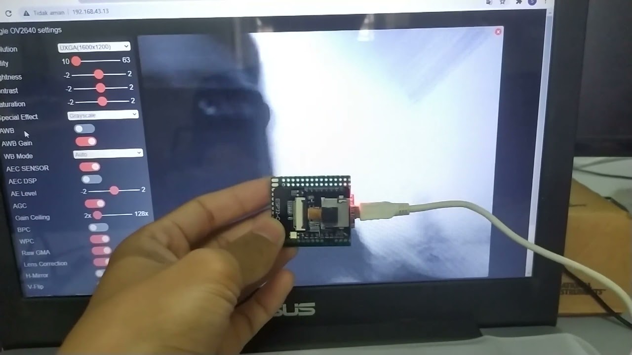 ESP32CAM Web Server - YouTube