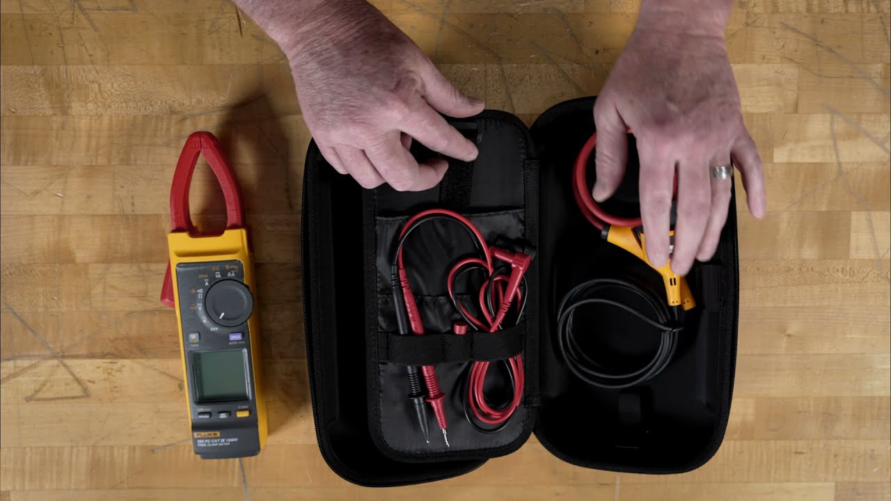 Fluke 393 FC 1500 V Clamp Meter | Product Unboxing