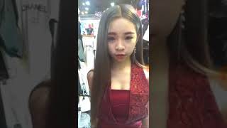 Taiwan 17 Live Milk Yao Beauty Breast Live Y Long Legs Cute Little Beauty