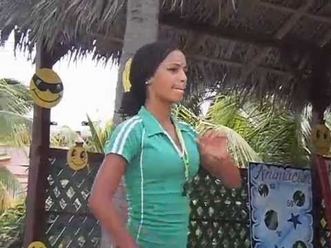 cute Cuban girls dancing (2011)