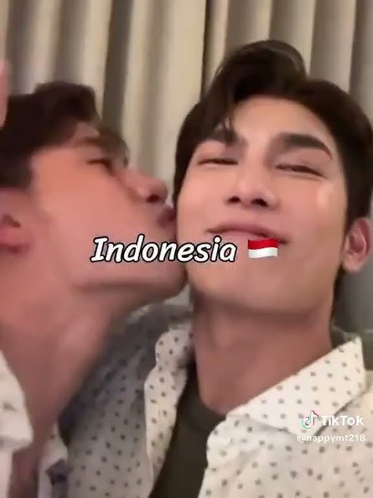 Love Birds 💕💕 #mewtul#mewsuppasit#tulpakorn#alwaysmew#mewlions#travel#together#love#shorts#world#mew
