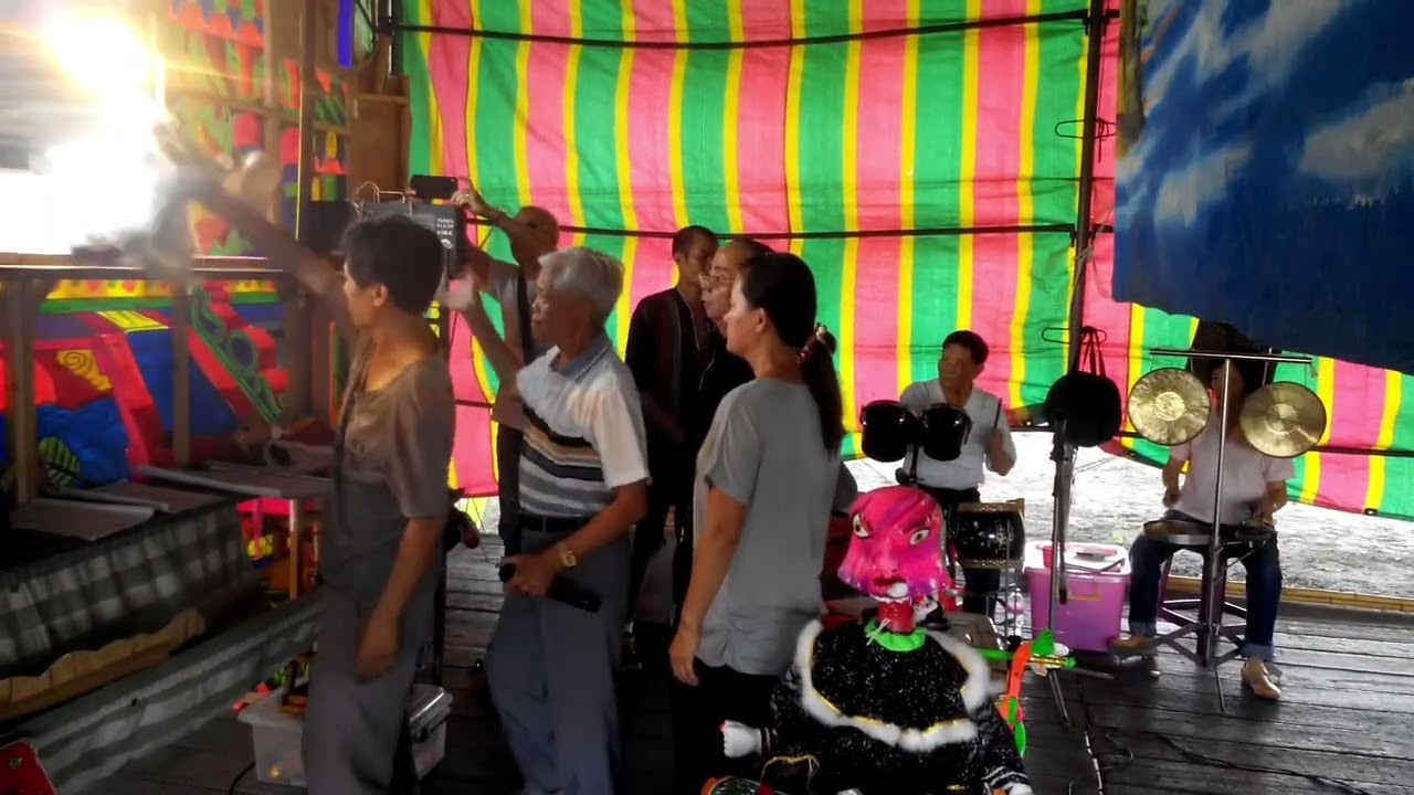 感謝鄉親 地方有志人士 照顧本團🌀需要酬謝演出的朋友、歡迎聯絡劇團🌀0937-481217 🏆  本團榮獲 🏆彰化縣藝術下鄉巡演團隊📌服務項目 傳統後場漢樂布袋戲＃外台金光布袋戲#敬神答謝神恩