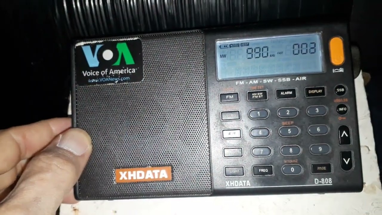 Rádio Rural, from Mossoró - RN, Brazil, rebroadcasting Rádio Aparecida from São Paulo on 990 KHz AM 