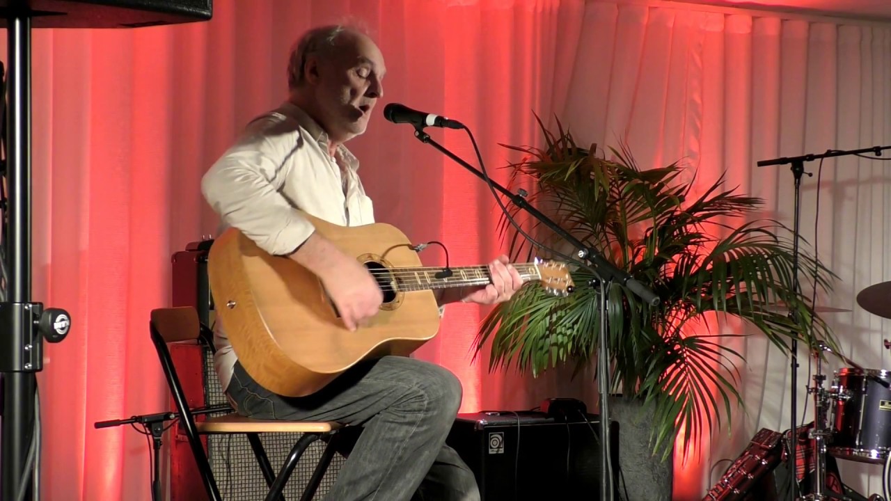 Charlie Engstrand - Lampor och mikrofoner - Open Stage Västervik November 31