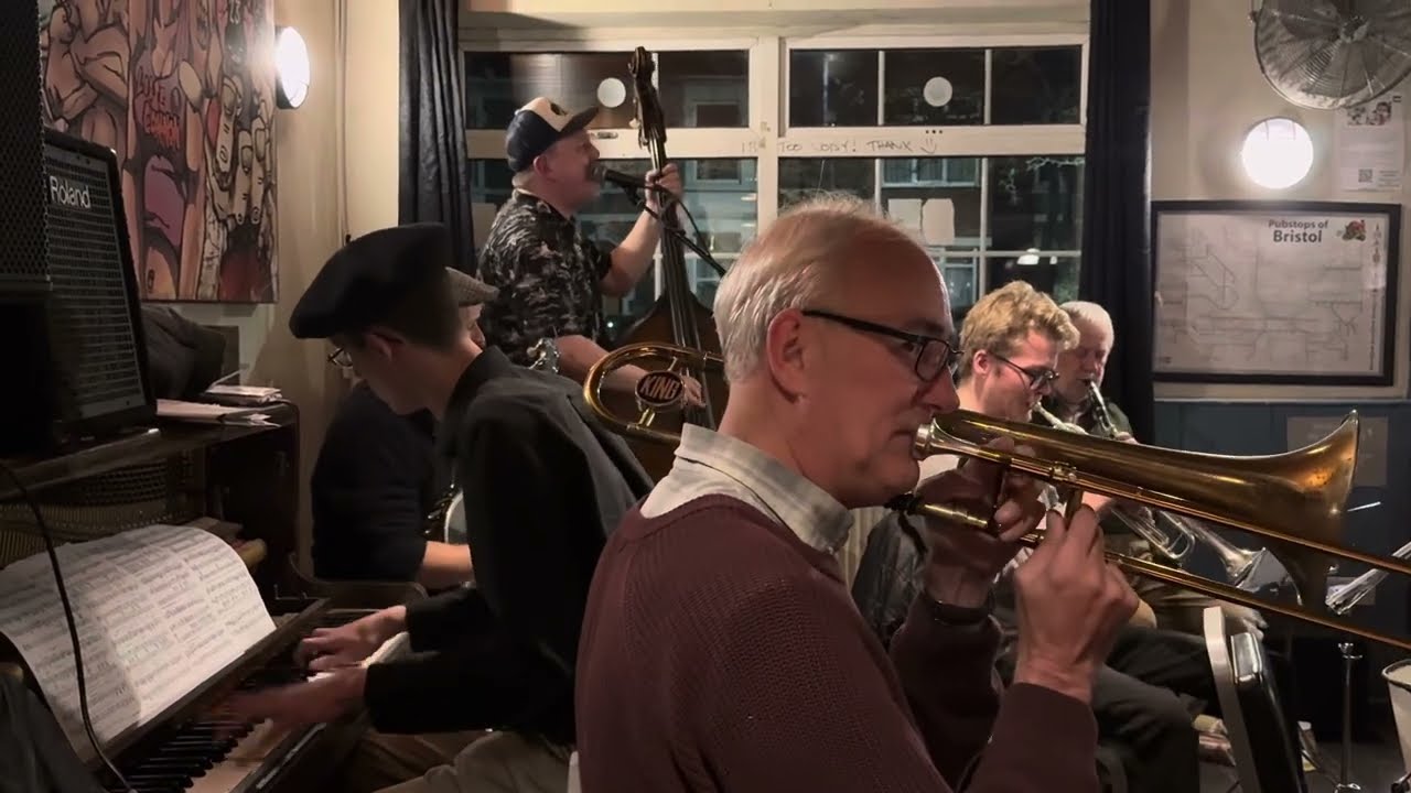 Doctor Jazz - Live with Henrys Hot Six