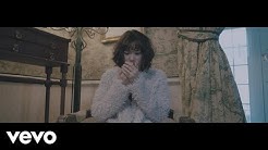 Isyana Sarasvati - Lembaran Buku [Official Music Video]  - Durasi: 4:42. 