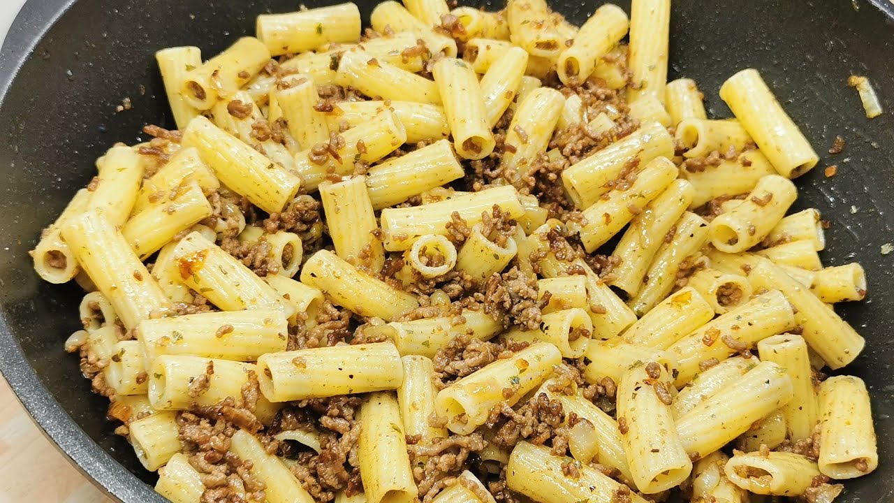 Nudeln auf Marine-Art, schnell, sehr lecker und einfach! Makkaronis Rezept