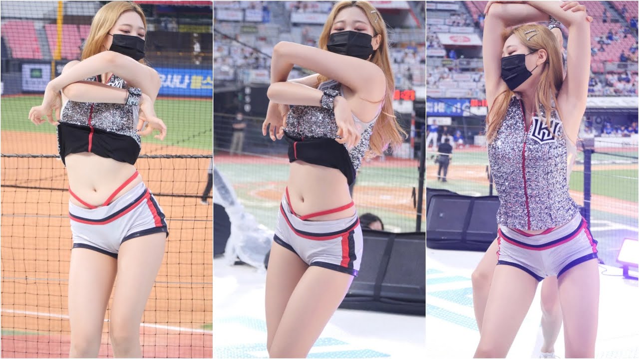 4K] 'A' 이금주 치어리더 직캠 Lee Geumju Cheerleader fancam KT위즈 220712 - YouTube