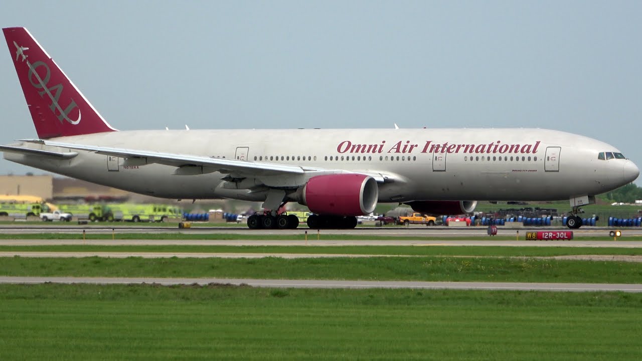 Final Approach and Takeoff - Omni Air Boeing 777-200 MSP