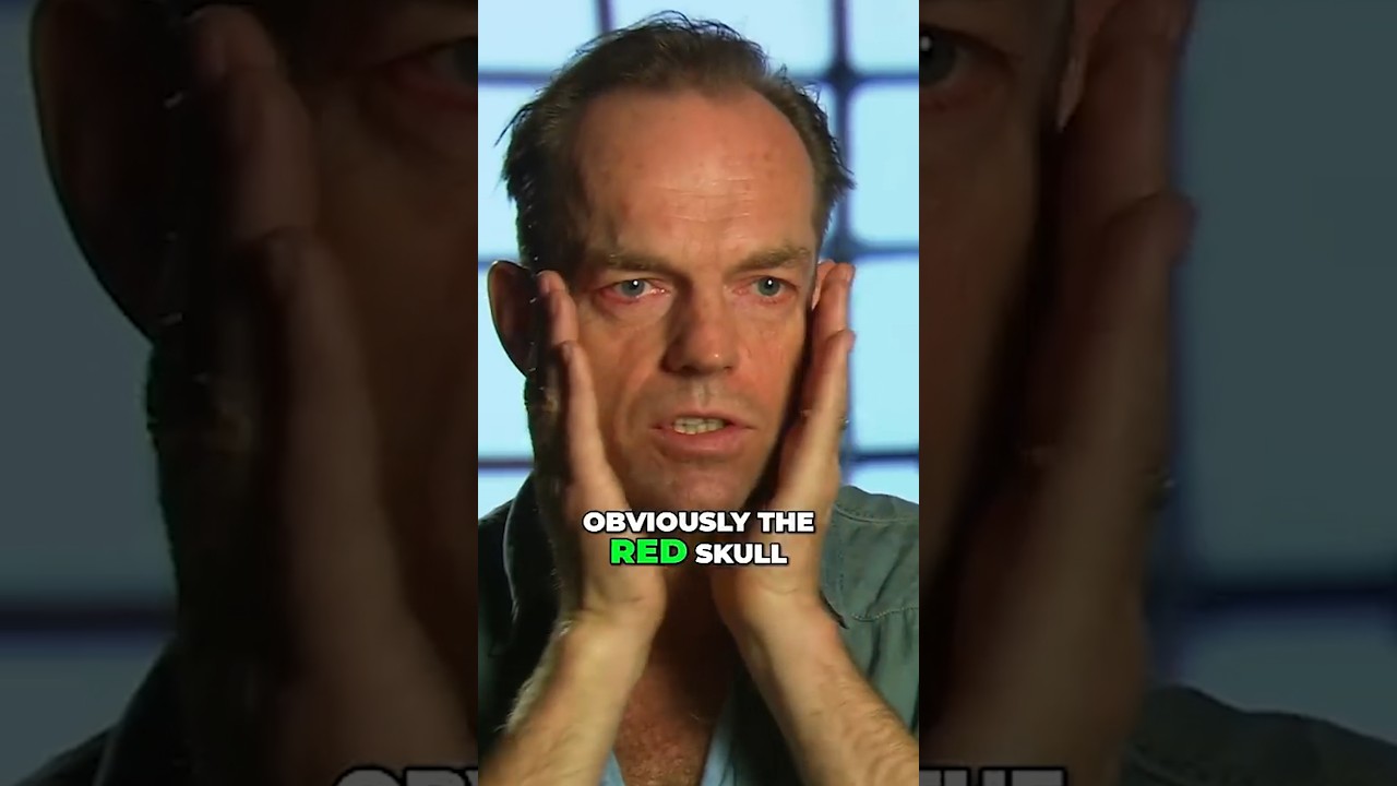 Хьюго Уивинг обожает быть Красным Черепом в киновселенной Marvel