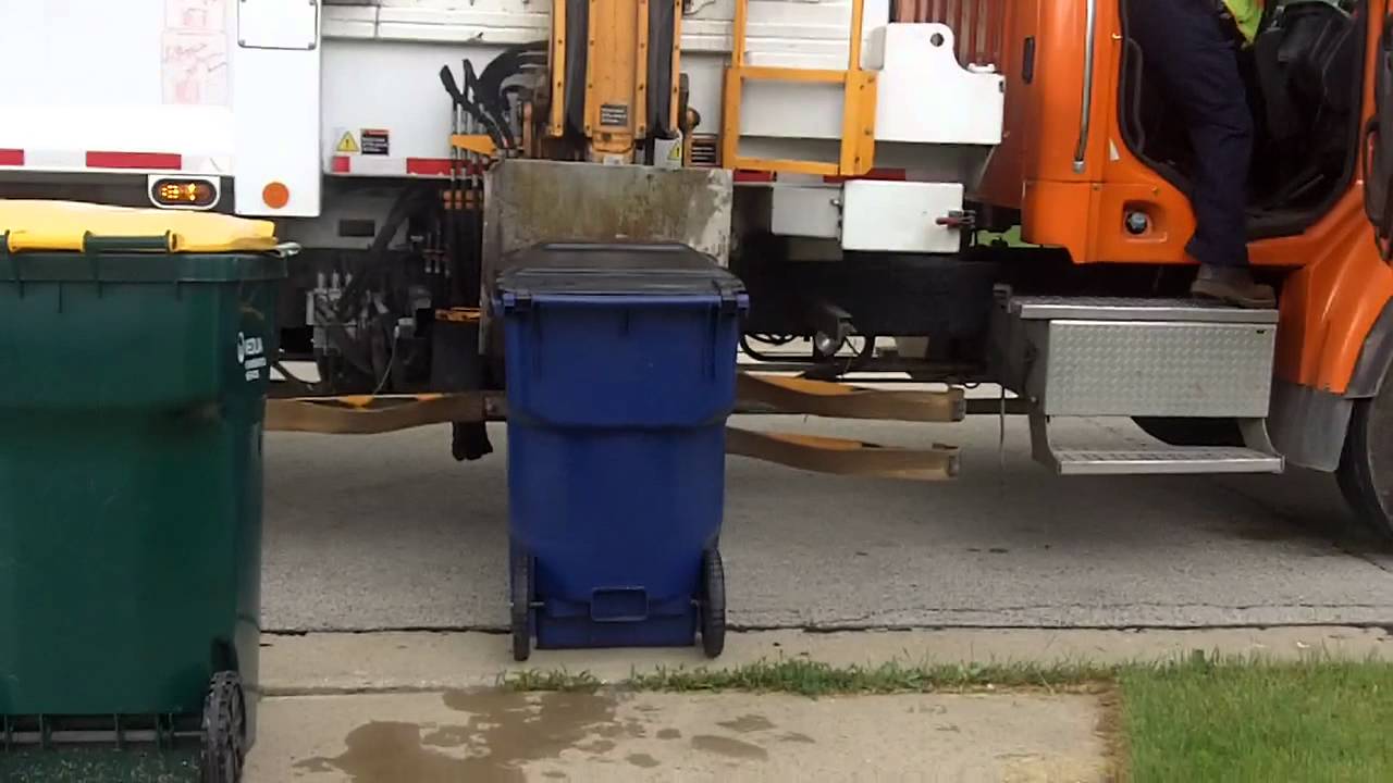Oak Creek Garbage Collection... YouTube