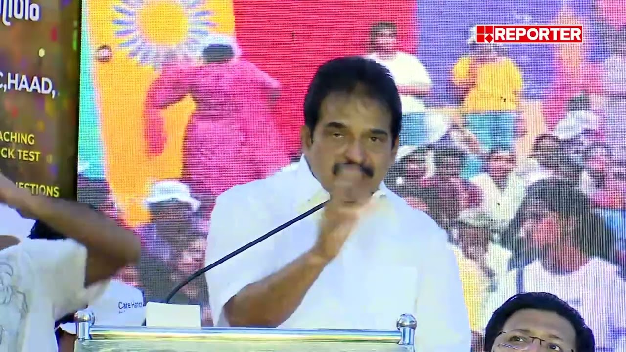 'നഴ്‌സുമാരെ റോഡിലിറക്കിയവർ നാളെ കണക്ക് പറയേണ്ടി വരും'; സമരത്തിന് ഐക്യദാർഢ്യവുമായി KC Venugopal