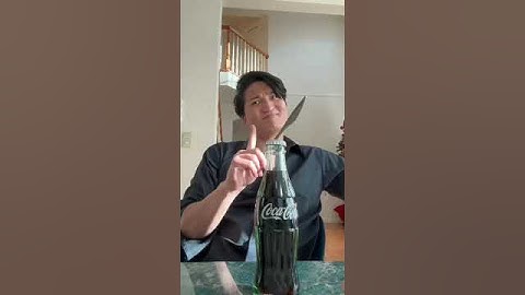 How to open cola correctly