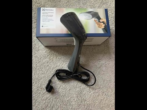 Распаковка ручного отпаривателя Electrolux