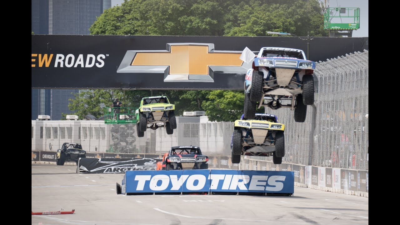 2017 Detroit - Stadium SUPER Trucks - CBS Sports Network - YouTube