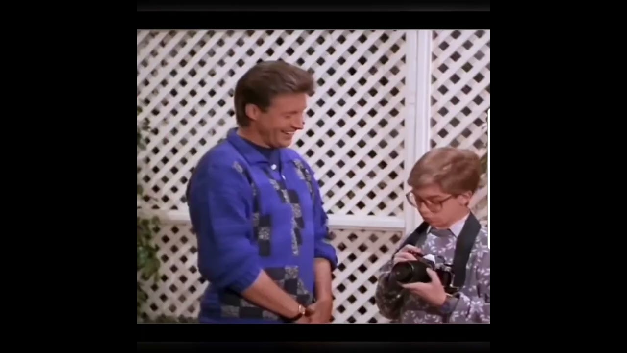 Flowers By Miley Cyrus for Entertainment porpoises only