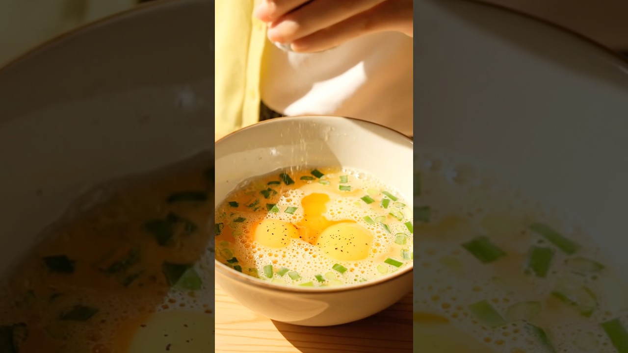 Family Dinner with Fluffy Egg Omelet 🍳🍚 