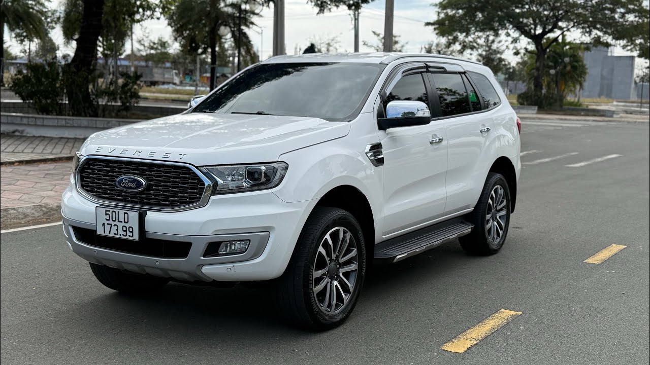 Everet 2021 Titanium còn rất mới, hỗ trợ góp qua ngân hàng, LH: 0977800362 Em Dương