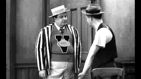 The Honeymooners - Ralph Kramden & Norton Dance Th...