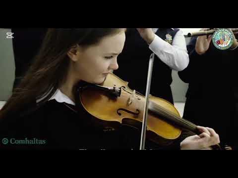 Filmda Liza Boyarskaya yalangoch