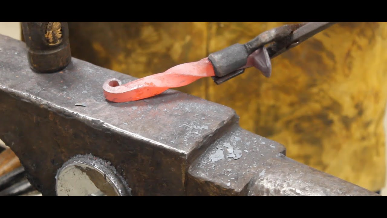 Beginner Blacksmithing Project: R.R. SPIKE Door Knocker
