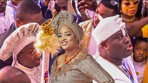 Teṅsi⁰n in the palace as Queen Naomi left the palace back to Akure