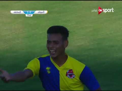 نبيل دونجا لاعب فريق الاهرام