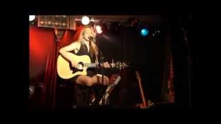Bette Davis Eyes -live- (excellent acoustic cover by Melanie Dekker) chords