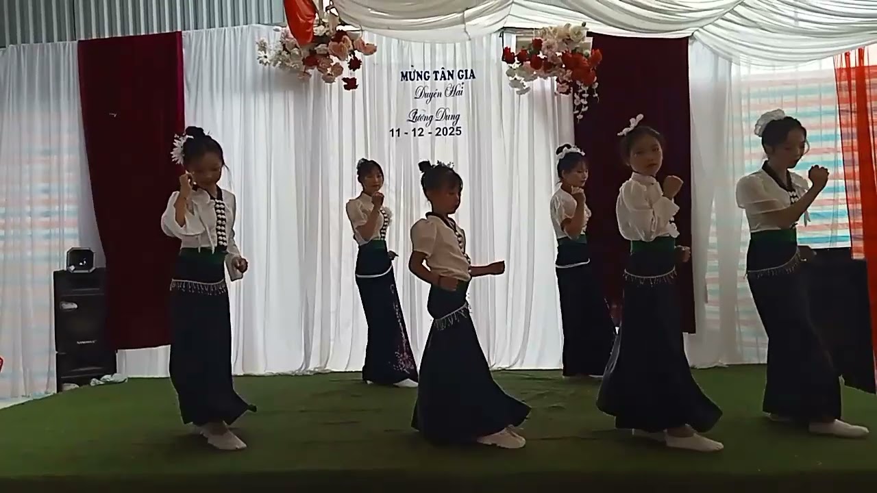 Mừng Tân Gia Duyên Hải Nhóm 10 Bản Hìn 