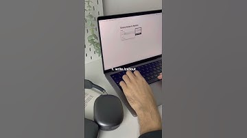 Learn how to create sticky notes in Notion. #notion #productivity #studenthacks #notiontips
