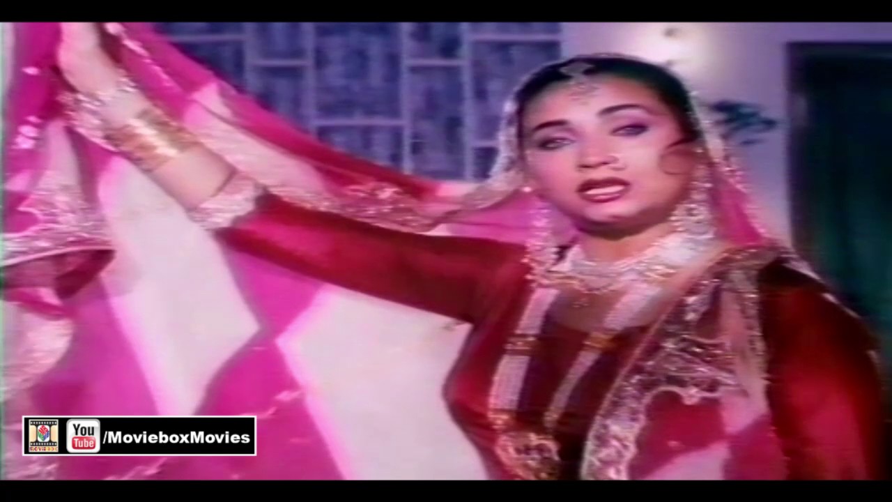 AAJ DIL THAM KAR MERA MUJRA SUNO   SALMA AGHA   FILM GAREEBON KA BADSHAH