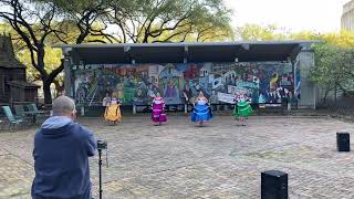 Mural "Mexican-American History & Culture in 20th Century Houston"