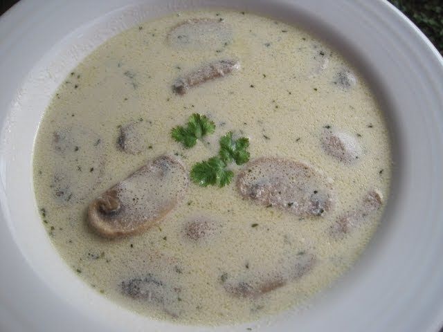 CREAM OF MUSHROOM SOUP - How to make a CREAM OF MUSHROOM SOUP recipe