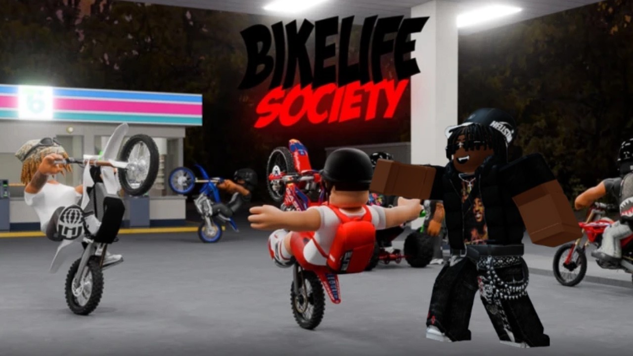 Playing Bikelife Society on Roblox!