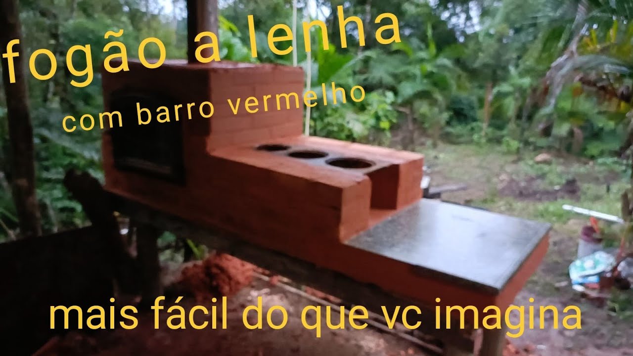 Como fazer um Fogão a lenha de barro vermelho com forno do jeitinho ...
