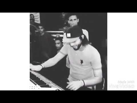 شوف محمد عبد السلام لما بيكون رايق بيعمل ايه