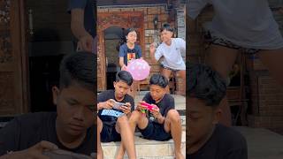 Mesya Gak dikasi Main Hp terus!!!!! Resya Mesya